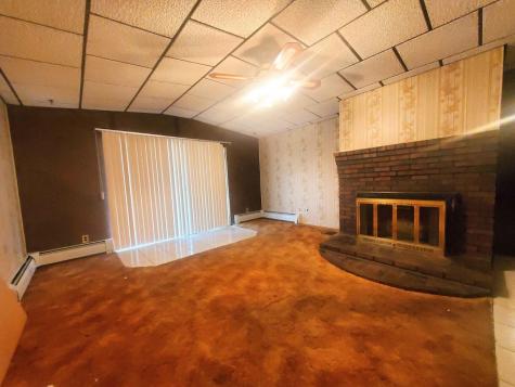 17 Cherry Street Millinocket ME 04462