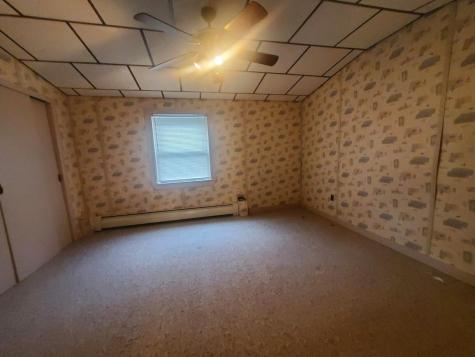 17 Cherry Street Millinocket ME 04462