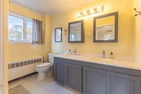 28 Mountainview Avenue Bangor ME 04401