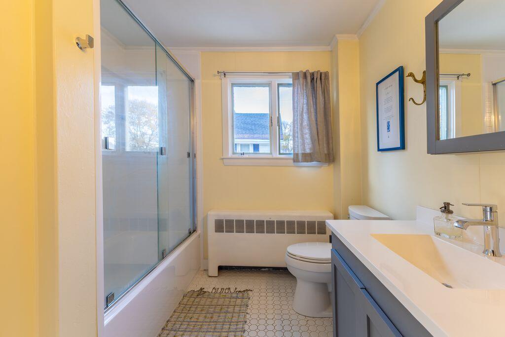 28 Mountainview Avenue Bangor ME 04401