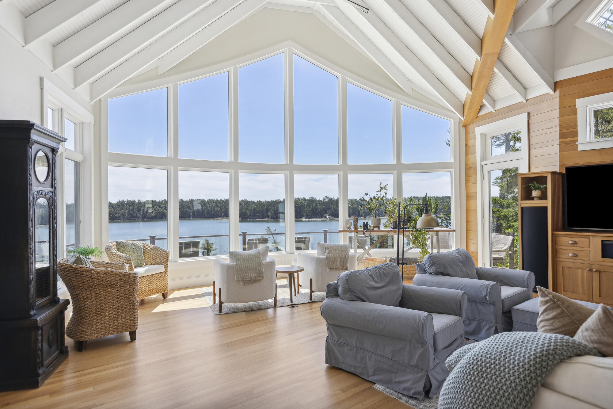 31 Headland Road Harpswell ME 04079