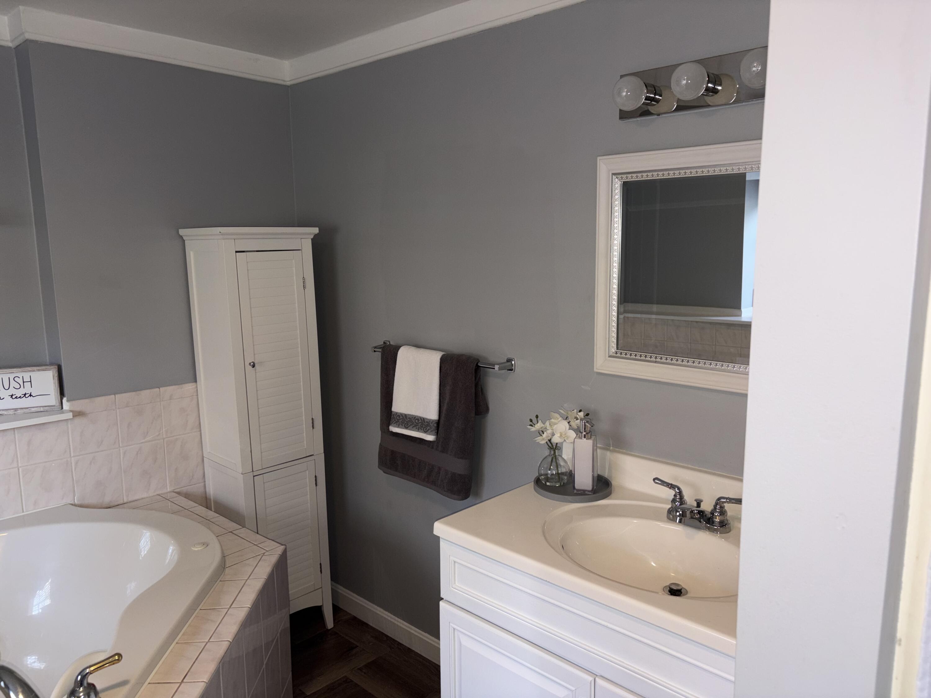 16 N Main Street Guilford ME 04443