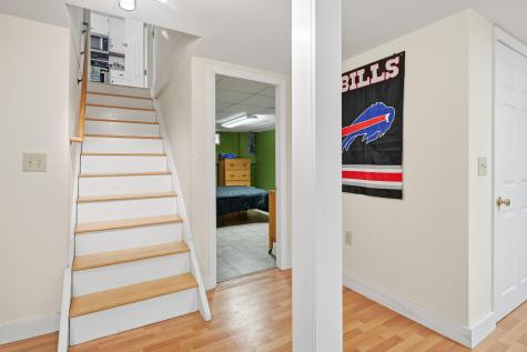 8 Roberta Street Farmingdale ME 04344