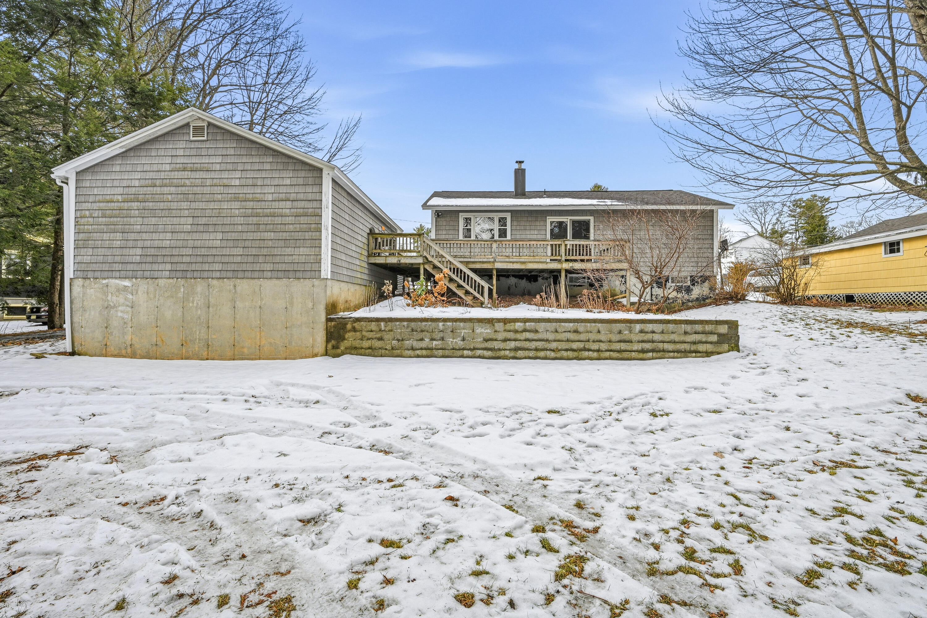 8 Roberta Street Farmingdale ME 04344