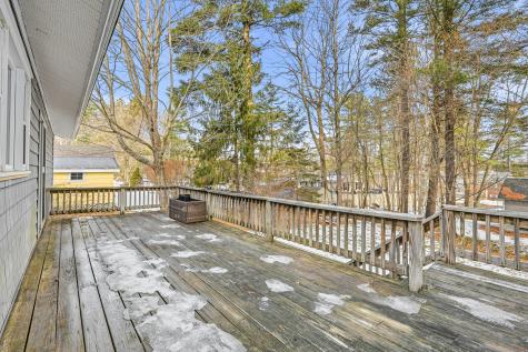 8 Roberta Street Farmingdale ME 04344