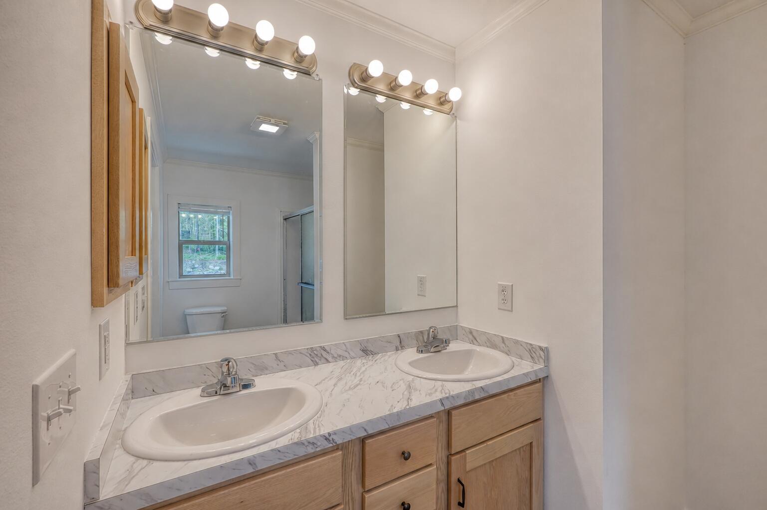 12 Country View Lane Freedom ME 04941