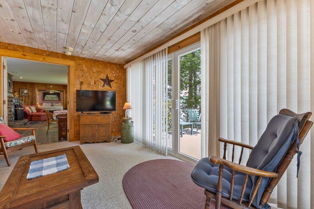 21 Wood Duck Way Norway ME 04268