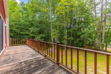 21 Wood Duck Way Norway ME 04268