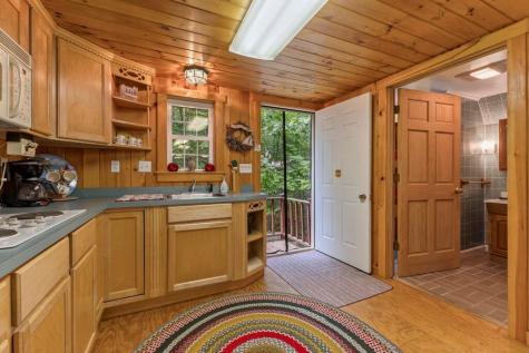 21 Wood Duck Way Norway ME 04268