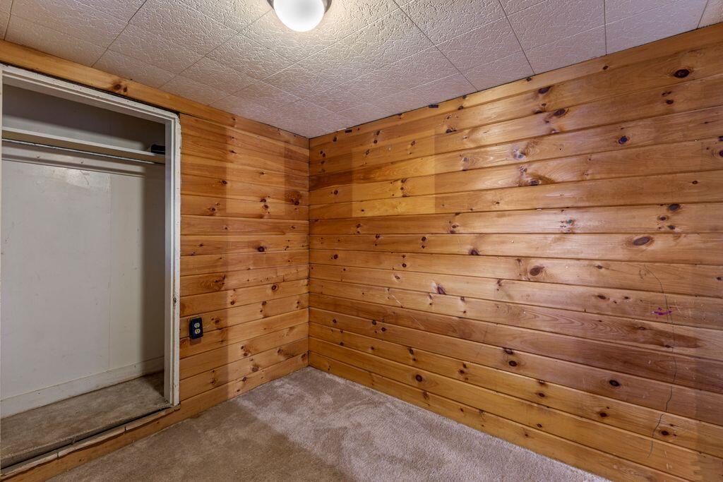 1 Kempton Terrace Sanford ME 04073