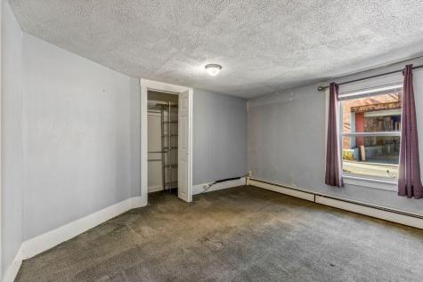 1 Kempton Terrace Sanford ME 04073