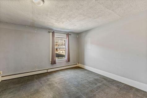 1 Kempton Terrace Sanford ME 04073