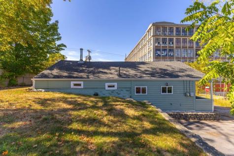 1 Kempton Terrace Sanford ME 04073