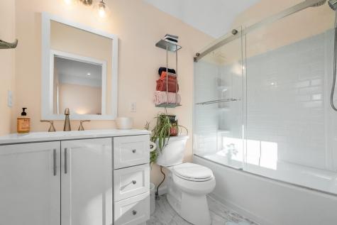 2 Lovejoy & 4 Autumn Street Rockland ME 04841