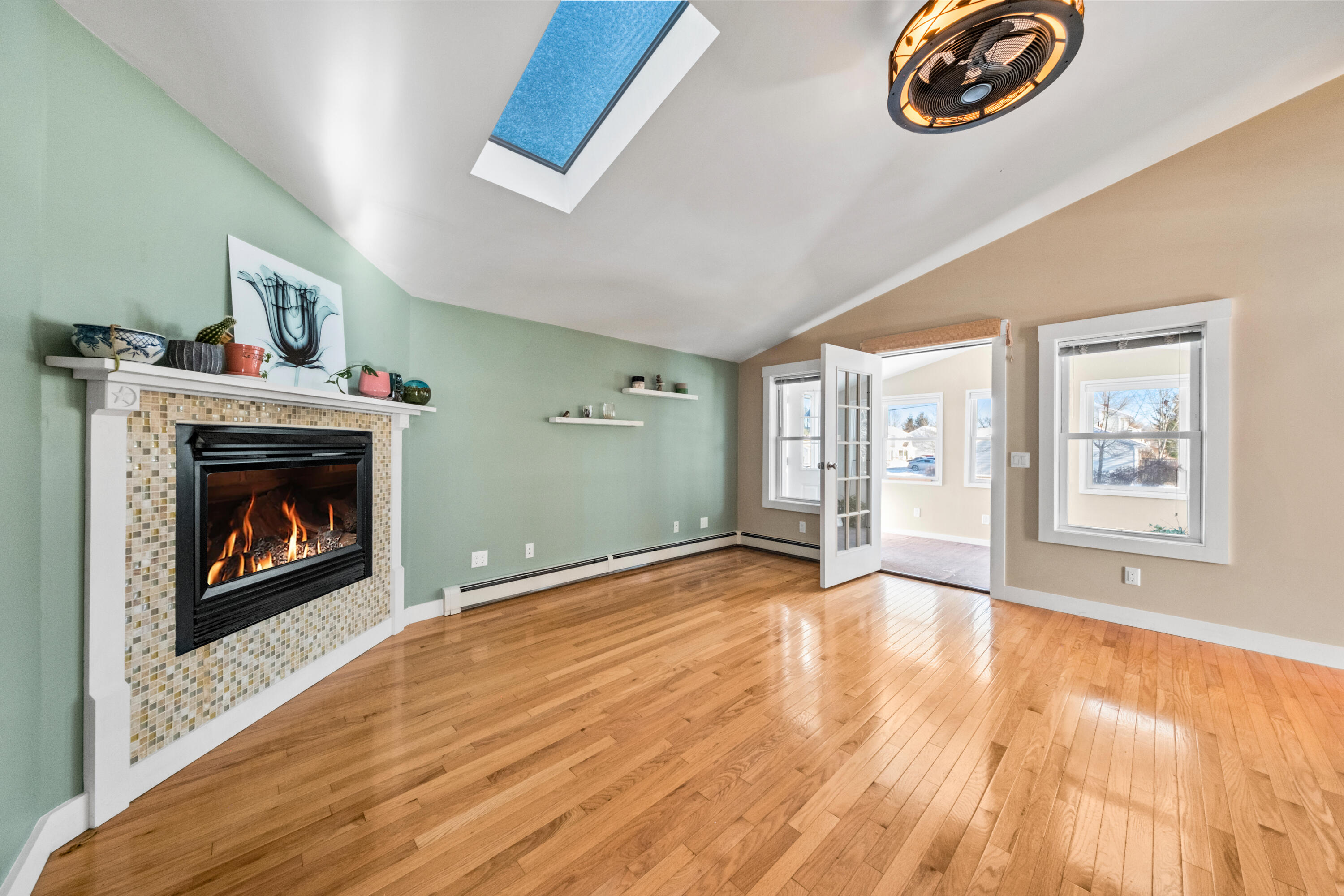 2 Lovejoy & 4 Autumn Street Rockland ME 04841