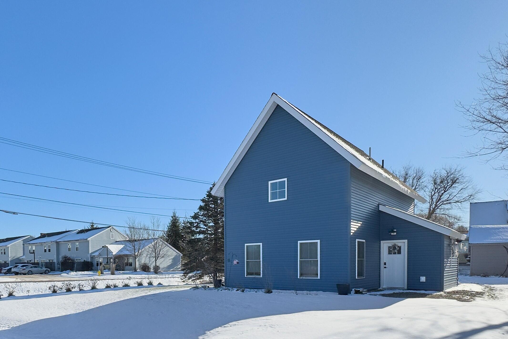 2 Lovejoy & 4 Autumn Street Rockland ME 04841