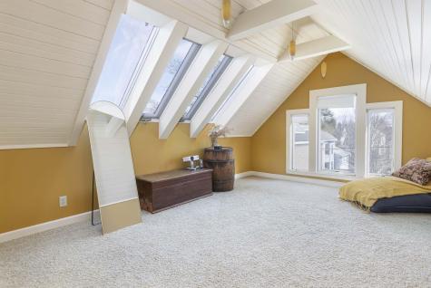 37 Tremont Street Portland ME 04103