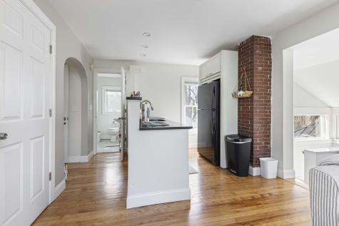 37 Tremont Street Portland ME 04103