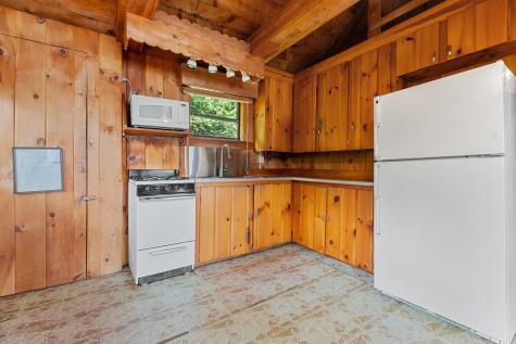 76 Colony Road Belgrade ME 04917