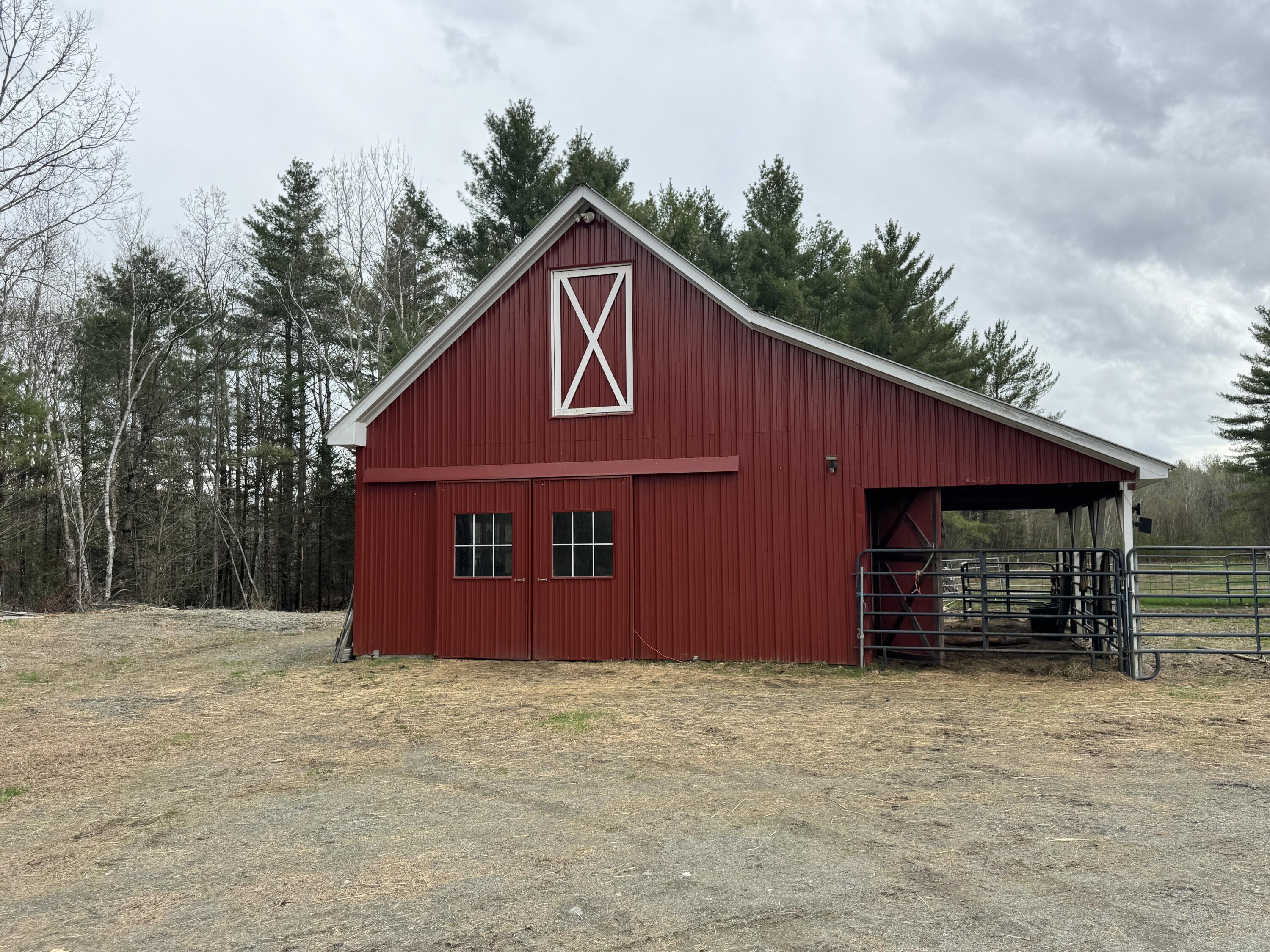 7 Howard Siding Lane Abbot ME 04406