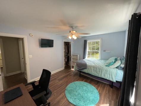 41 Lakeview Drive Naples ME 04055