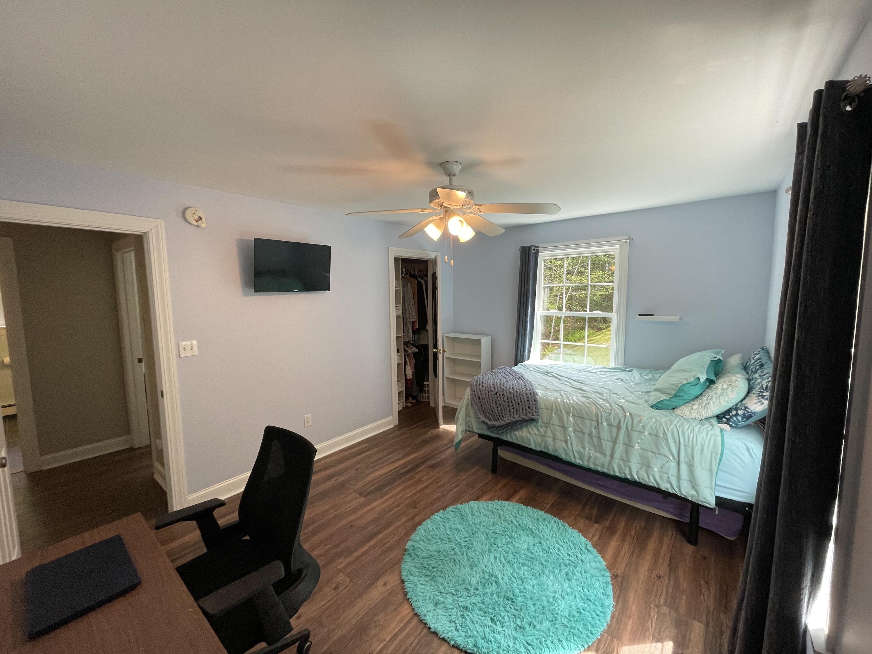 41 Lakeview Drive Naples ME 04055