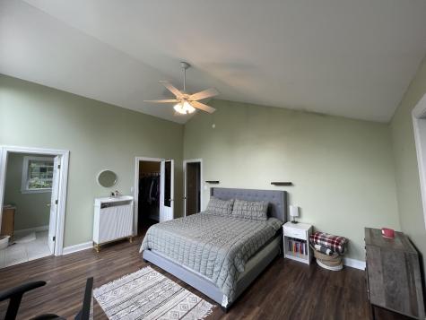 41 Lakeview Drive Naples ME 04055