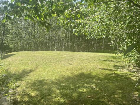 41 Lakeview Drive Naples ME 04055