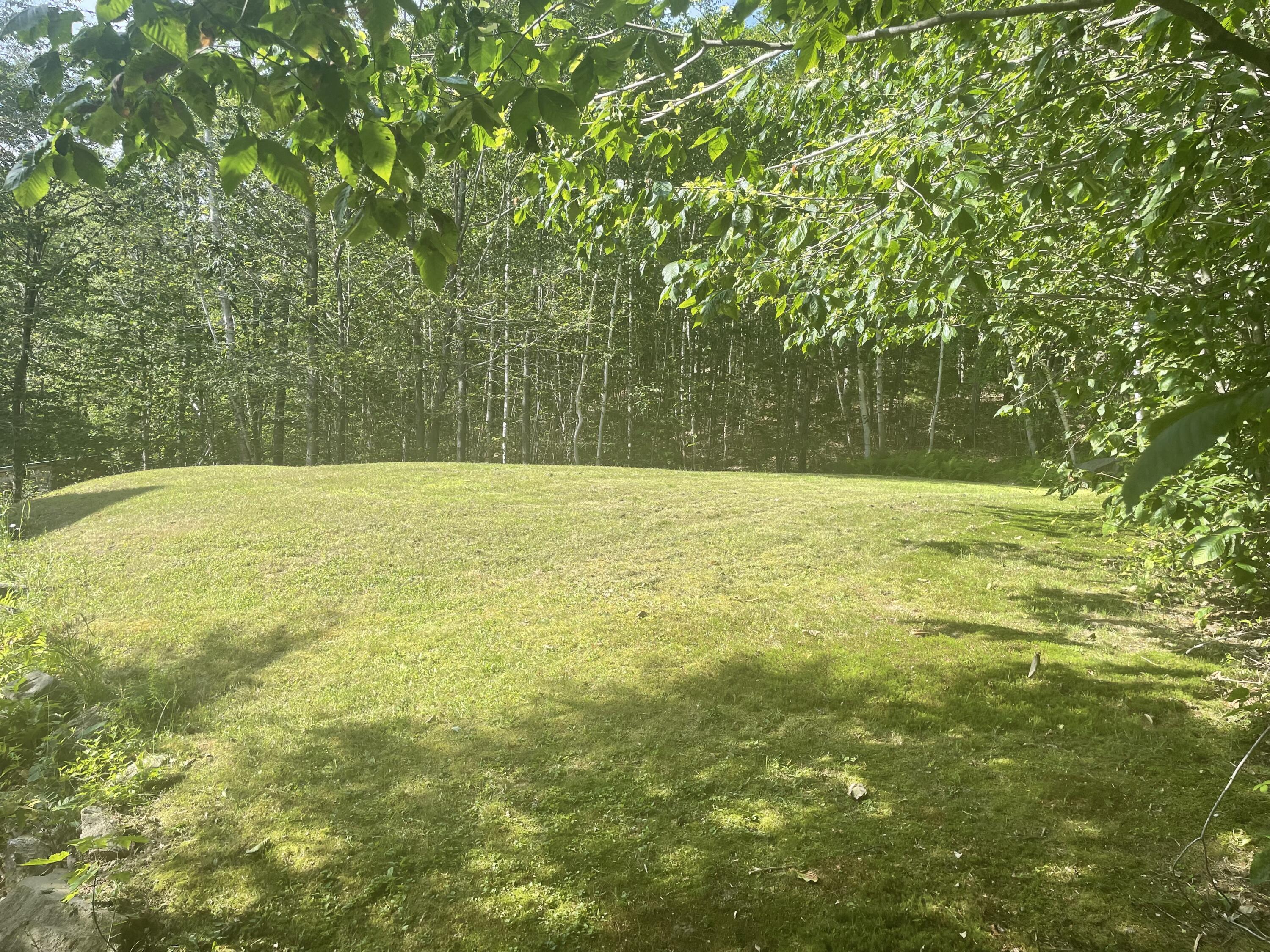 41 Lakeview Drive Naples ME 04055