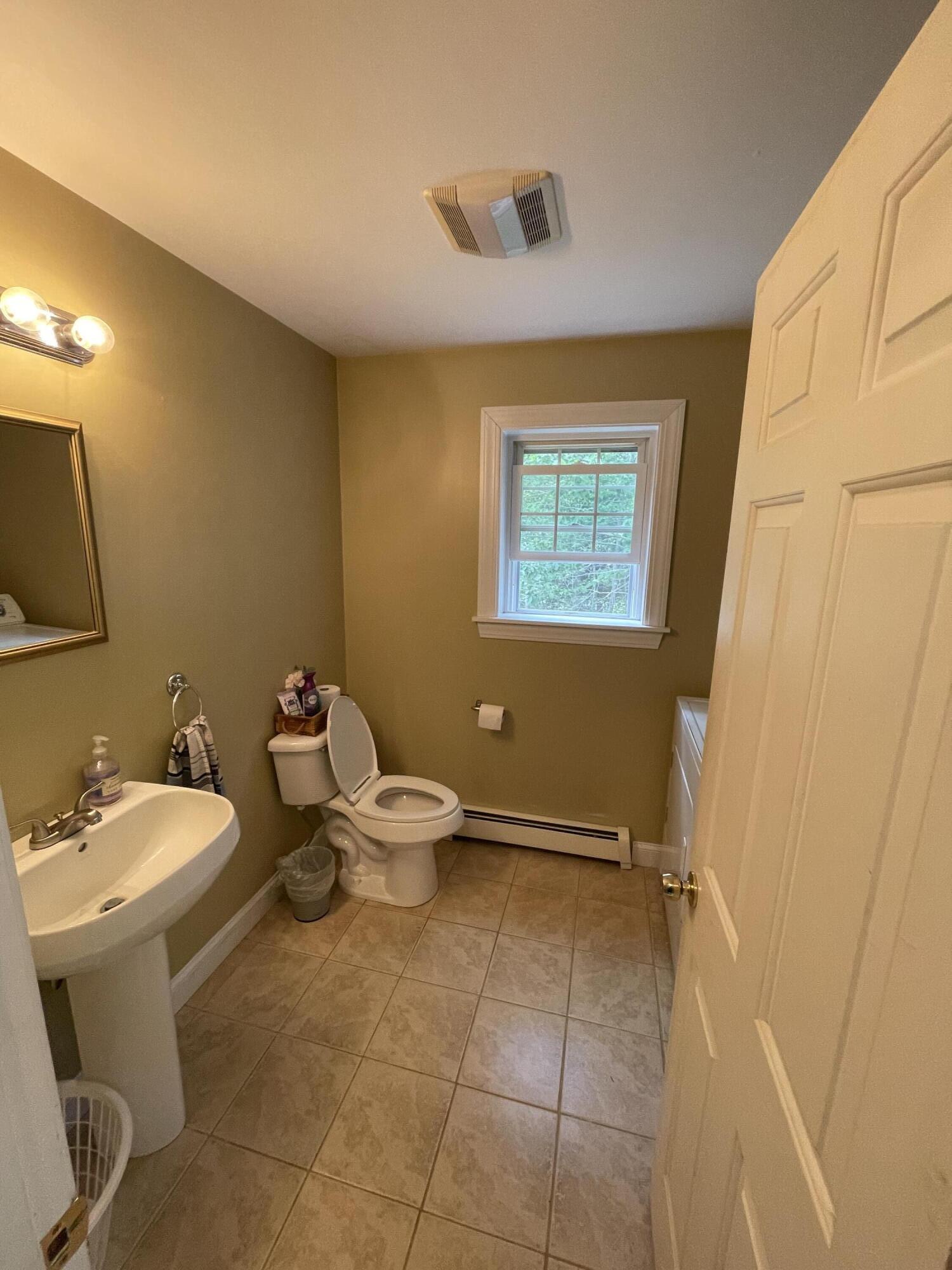 41 Lakeview Drive Naples ME 04055