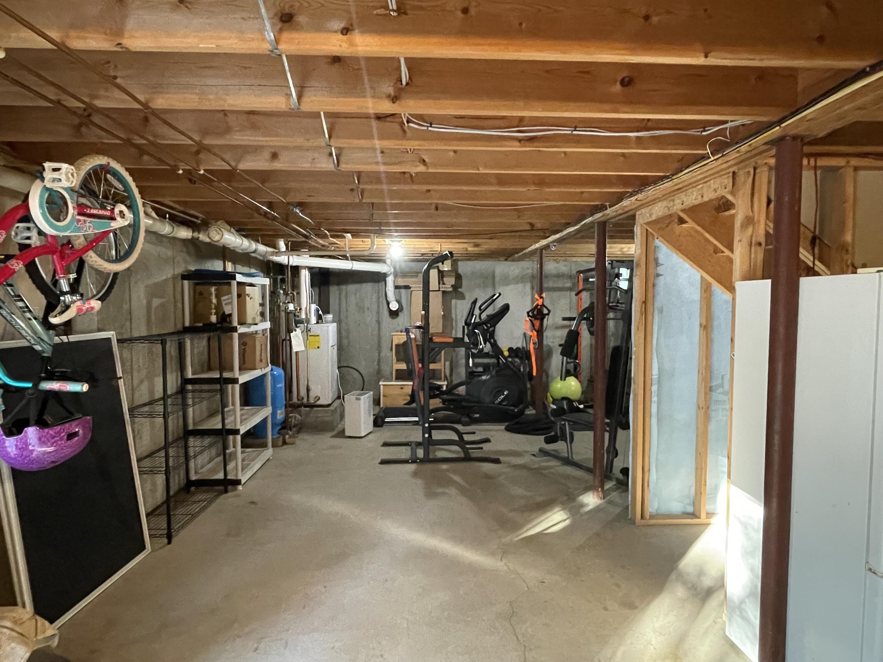 41 Lakeview Drive Naples ME 04055