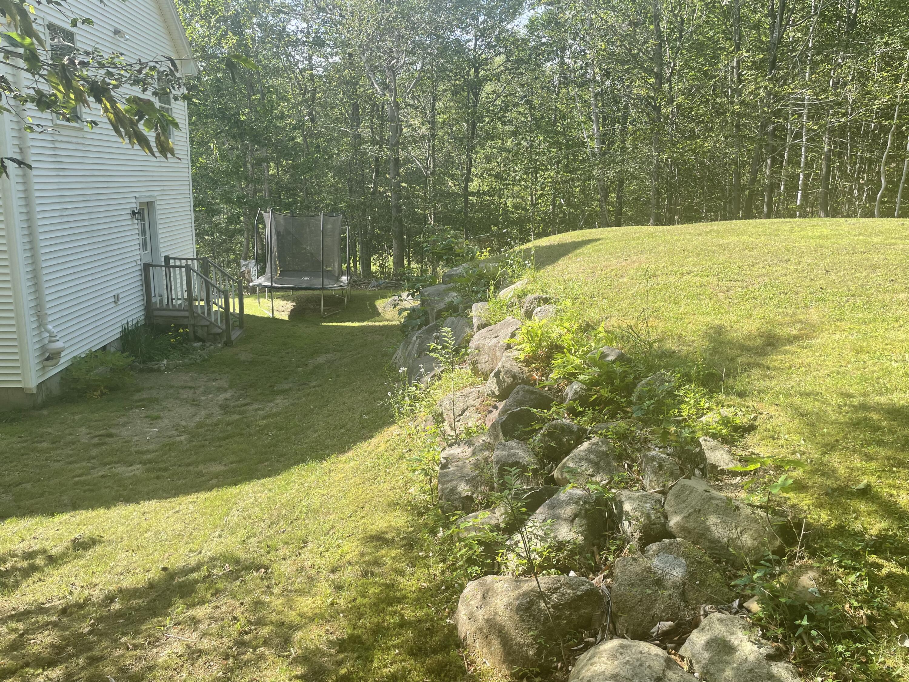 41 Lakeview Drive Naples ME 04055