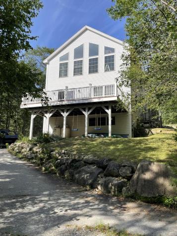 41 Lakeview Drive Naples ME 04055