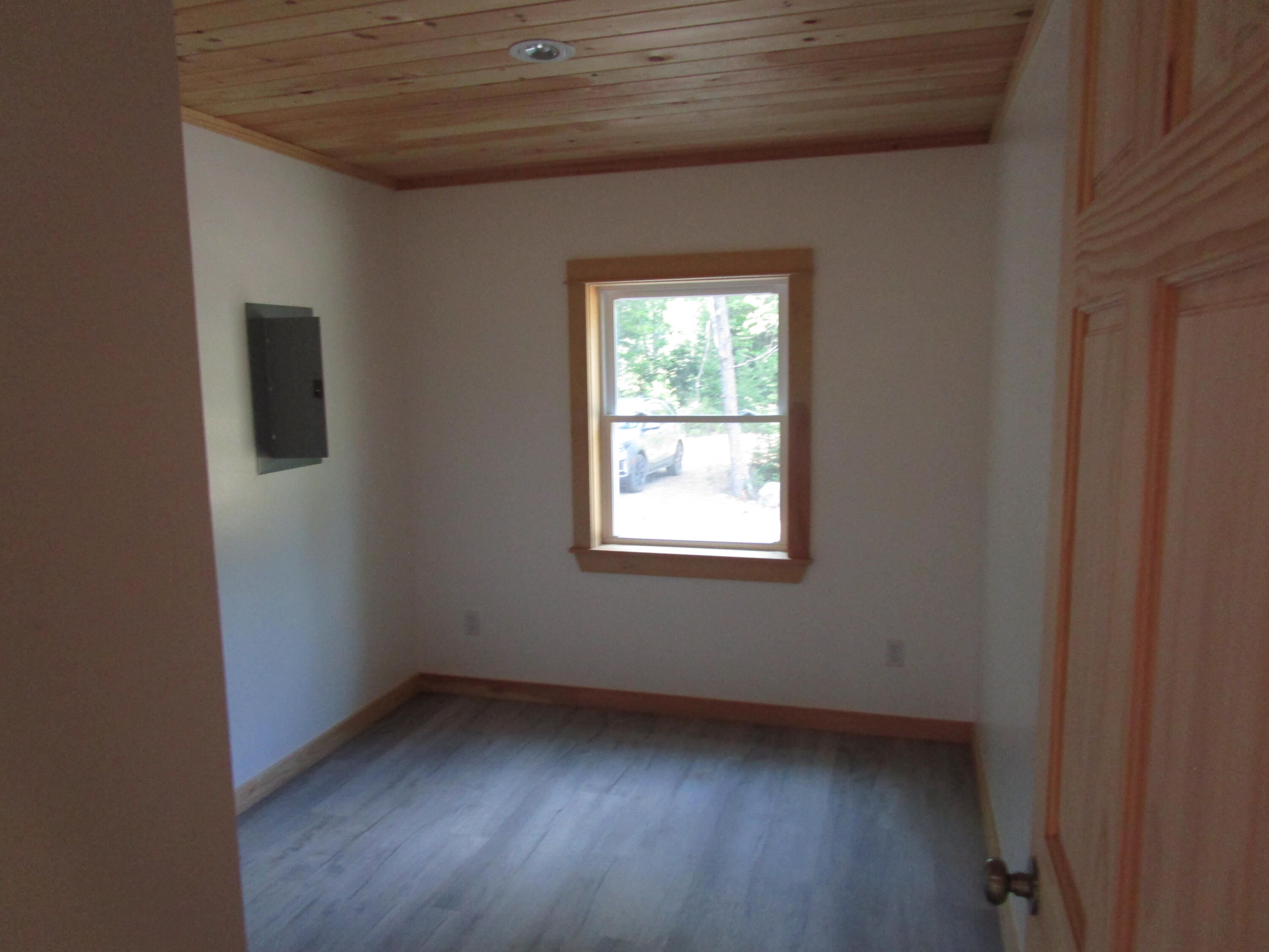 5 Pine Street Lane Maxfield ME 04453