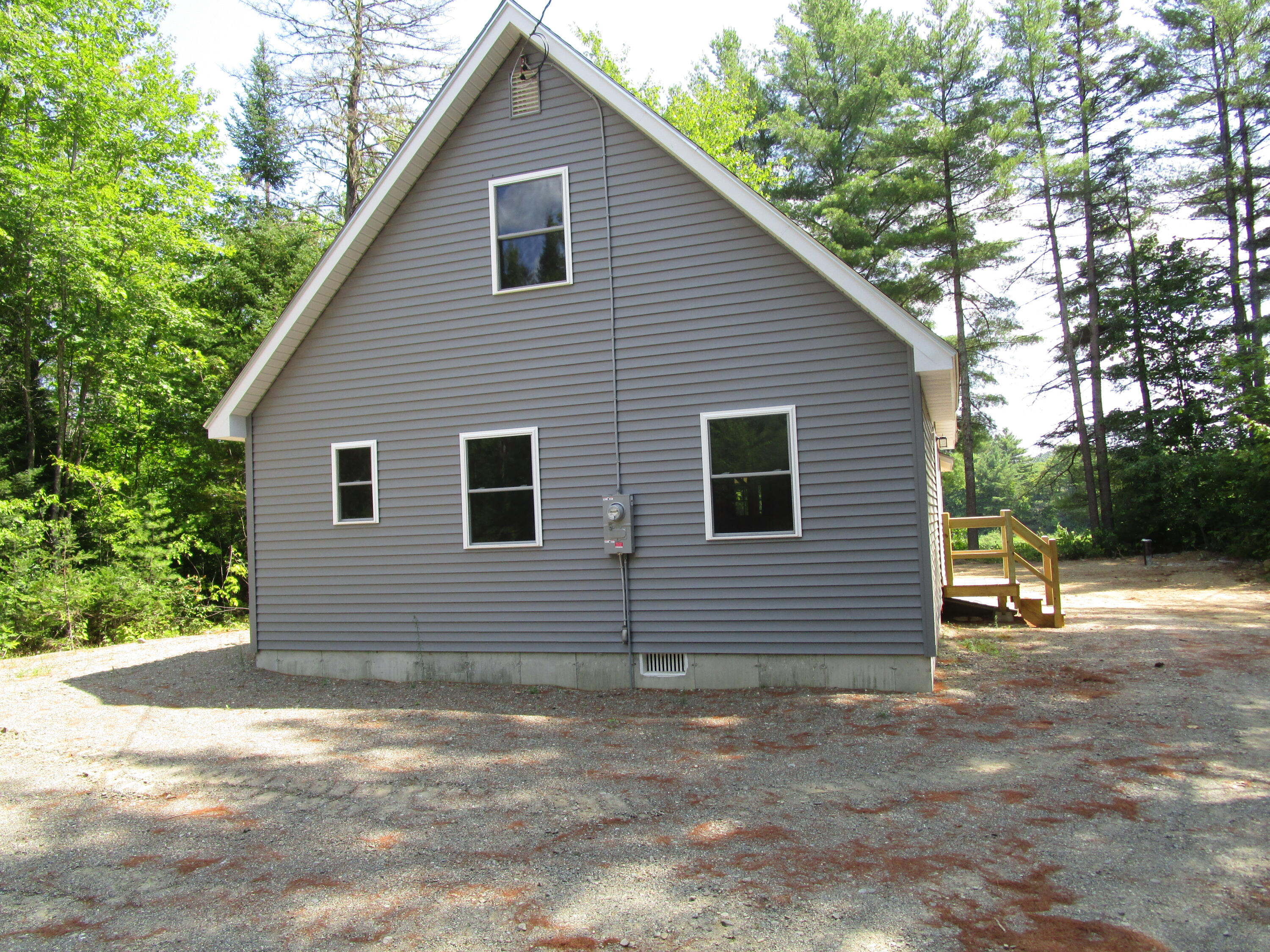 5 Pine Street Lane Maxfield ME 04453