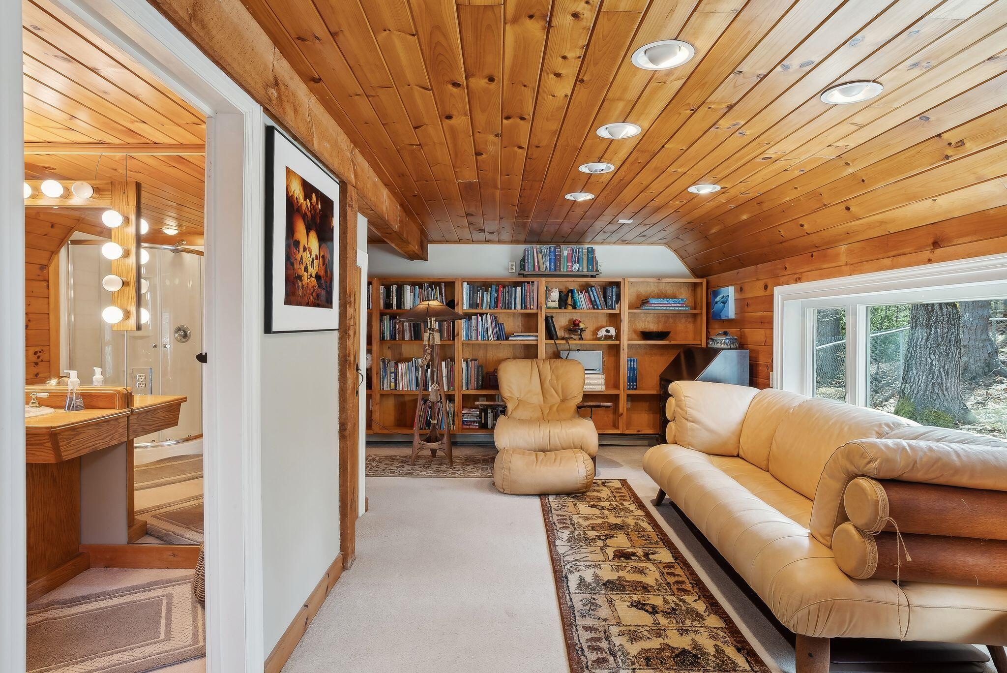 54 Stone Tree Road Arrowsic ME 04530