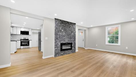 136 Church Road Brunswick ME 04011