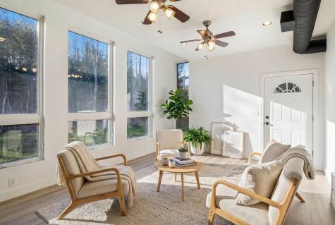 38 Blackthorne Lane Gray ME 04039