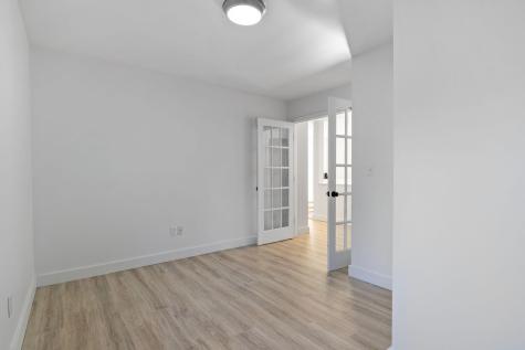 38 Blackthorne Lane Gray ME 04039