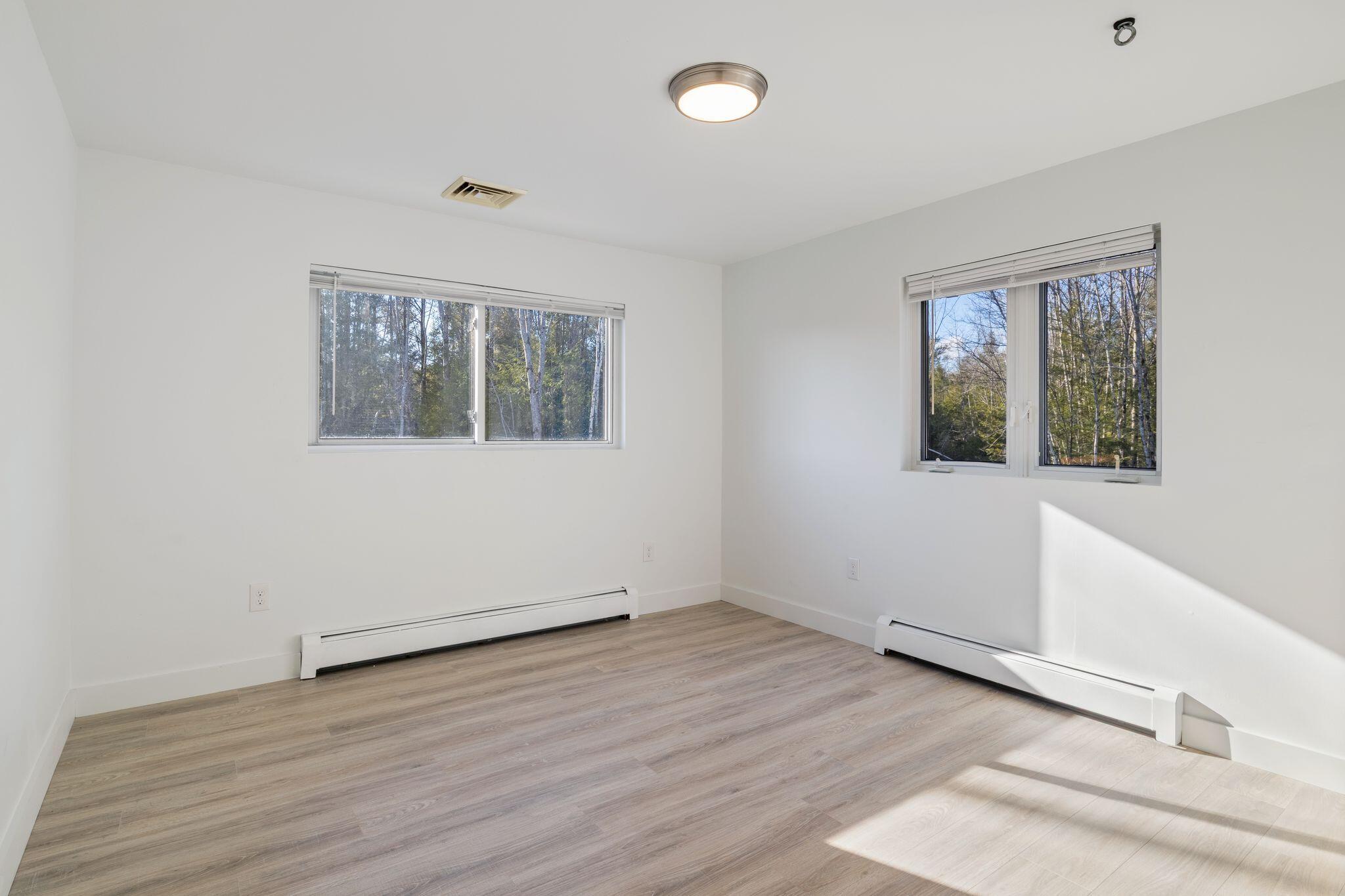 38 Blackthorne Lane Gray ME 04039