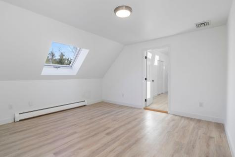 38 Blackthorne Lane Gray ME 04039