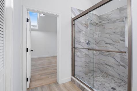 38 Blackthorne Lane Gray ME 04039