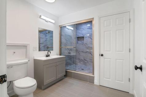 38 Blackthorne Lane Gray ME 04039