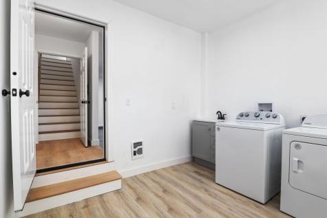 38 Blackthorne Lane Gray ME 04039