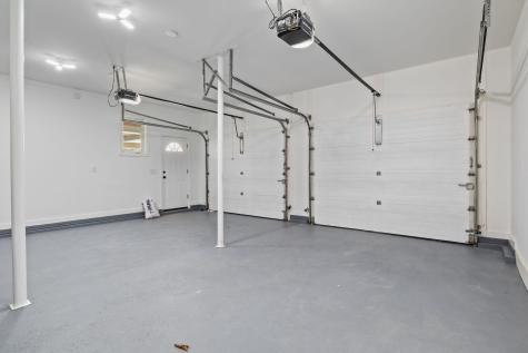 38 Blackthorne Lane Gray ME 04039