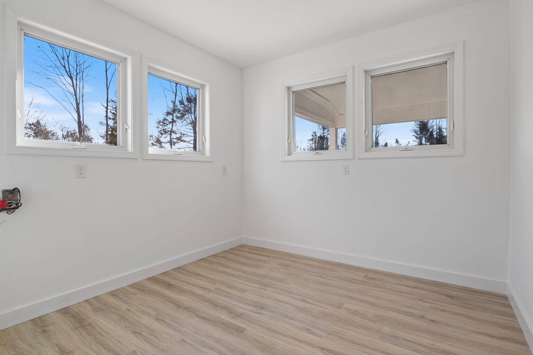 38 Blackthorne Lane Gray ME 04039