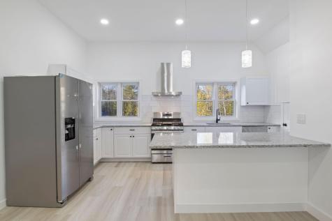 38 Blackthorne Lane Gray ME 04039