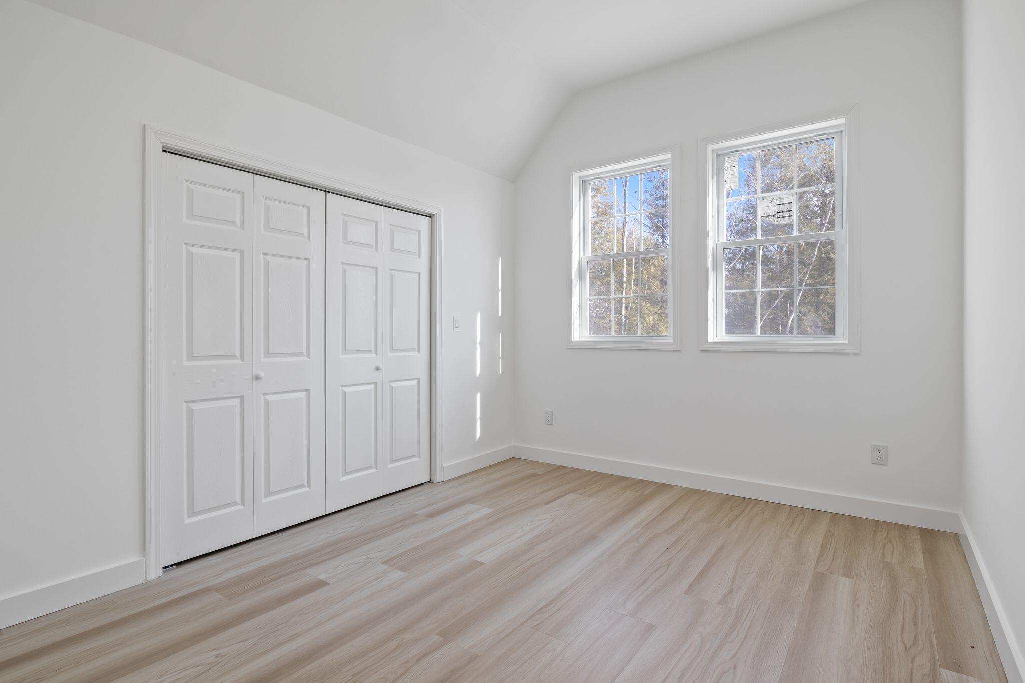 38 Blackthorne Lane Gray ME 04039