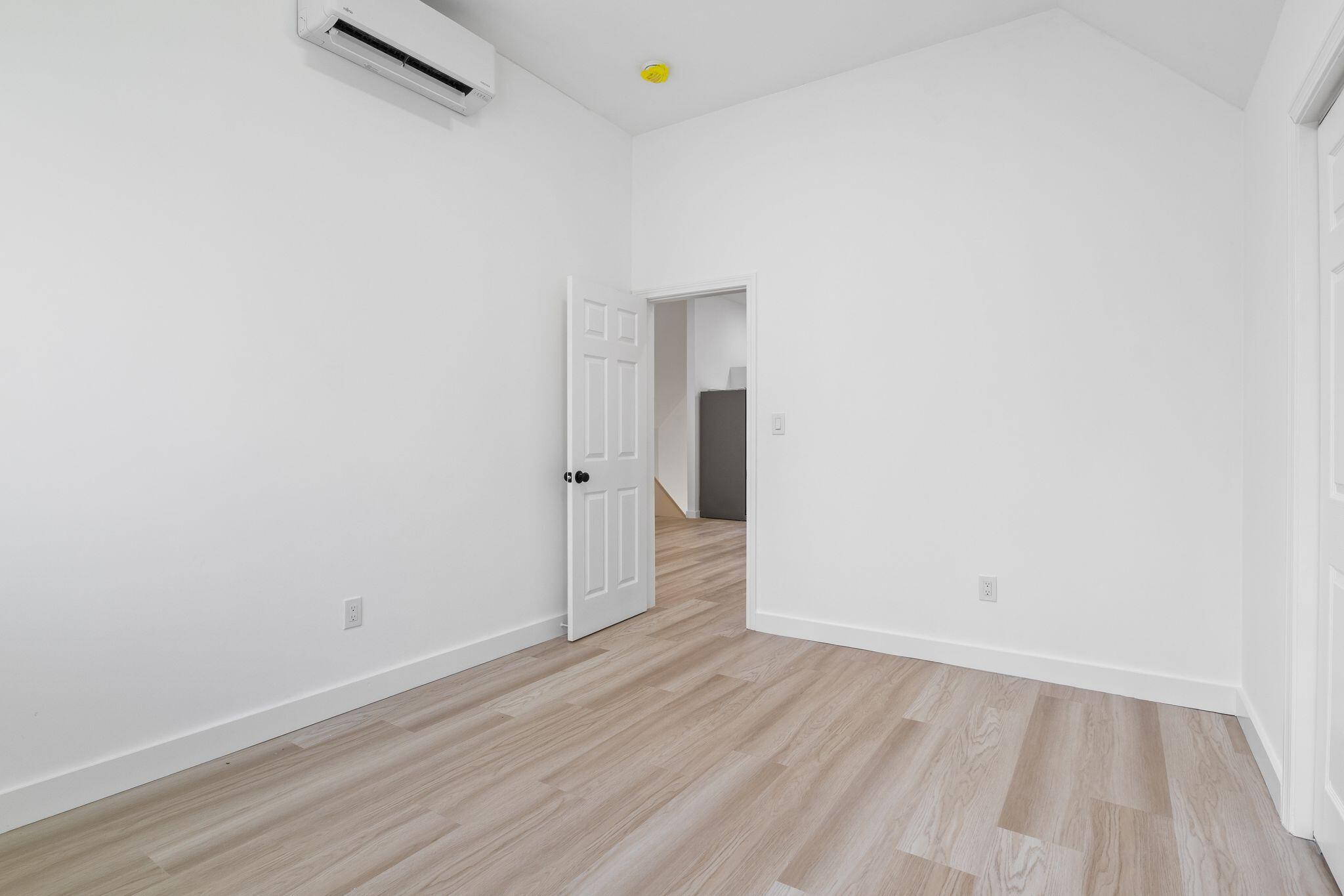 38 Blackthorne Lane Gray ME 04039