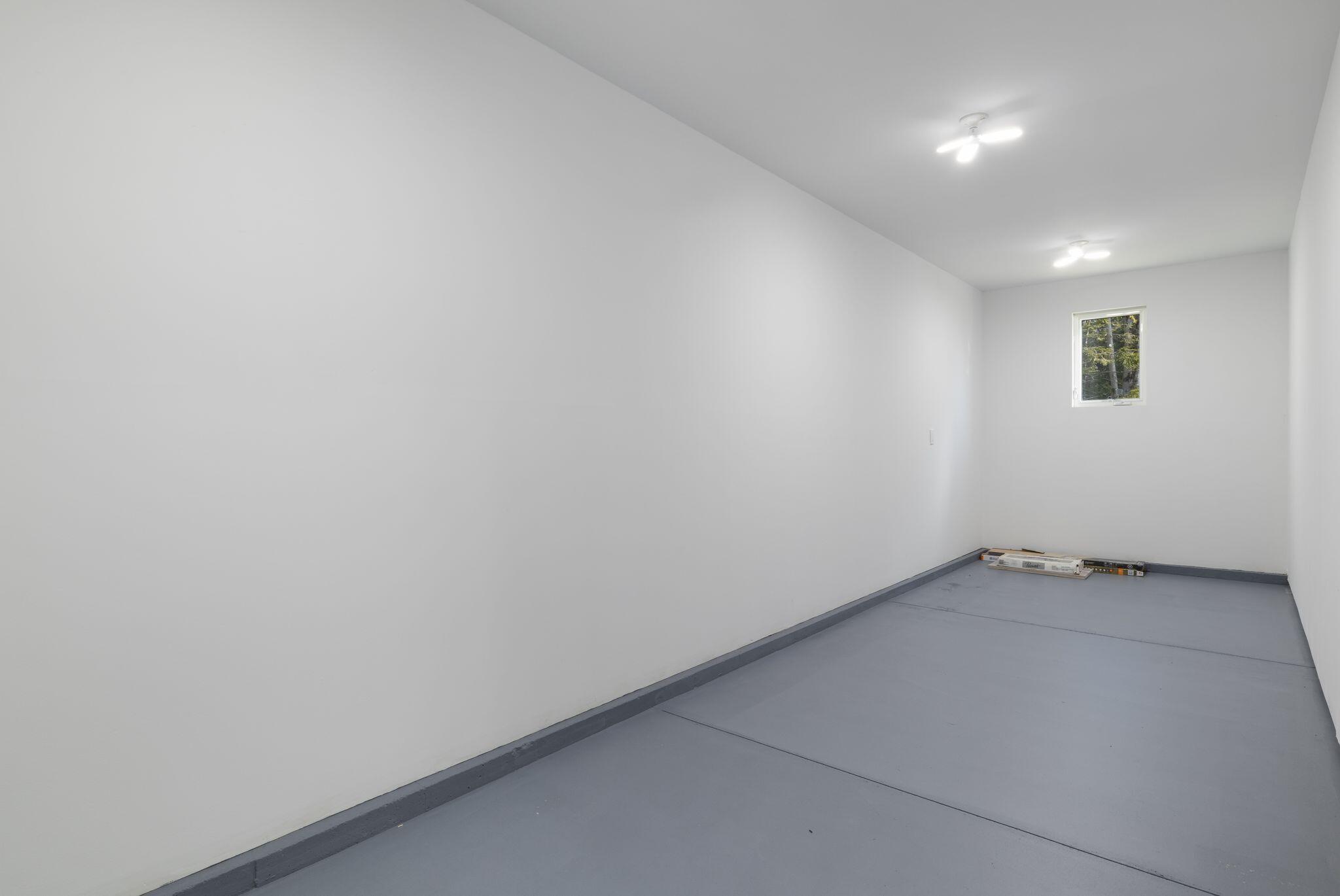 38 Blackthorne Lane Gray ME 04039